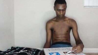 Black Teen Cums on Live